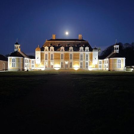 Chateau Du Boschet Chambre De L'Infatigable Gentilhomme Bourg-des-Comptes Exterior photo