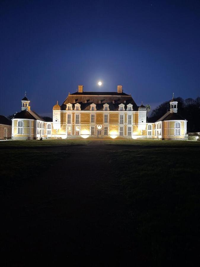 Chateau Du Boschet Chambre De L'Infatigable Gentilhomme Bourg-des-Comptes Exterior photo